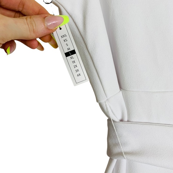 Leith LARGE White V-Neck Sleeveless Belted Jumpsuit lq361 - Picture 9 of 10